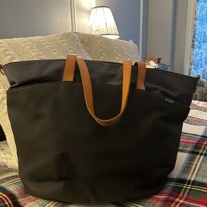 kate spade Saturday tote, large black and blue bag with leather straps